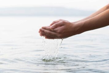 MiAyuno-manos-agua MiAyuno-manos-agua